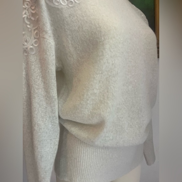 Elle Grey/White Sweater with Embroidered Accents - Picture 4 of 8